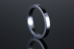 18ct 2.5mm Flat Wedding Band in White Gold
