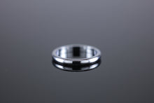 Load image into Gallery viewer, White Gold 2.5mm Domed or &#39;D&#39; Profile &#39;D&#39; Section Wedding band wedding Ring
