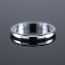 Load image into Gallery viewer, 18ct 2.5mm &#39;D&#39; Profile Wedding Band in Yellow, Rose or White Gold