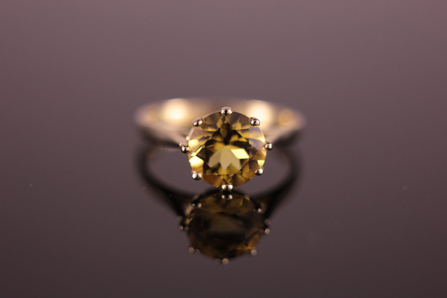 9ct Golden Yellow Heliodor Beryl ring 1.74ct 8-claw setting