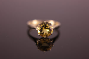 9ct Golden Yellow Heliodor Beryl ring 1.74ct 8-claw setting