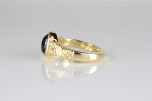 'Sostra' Victorian style Oval Sapphire Cabochon Ring