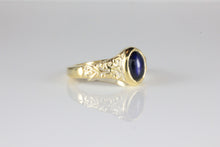 Load image into Gallery viewer, Rubover Sapphire Ring