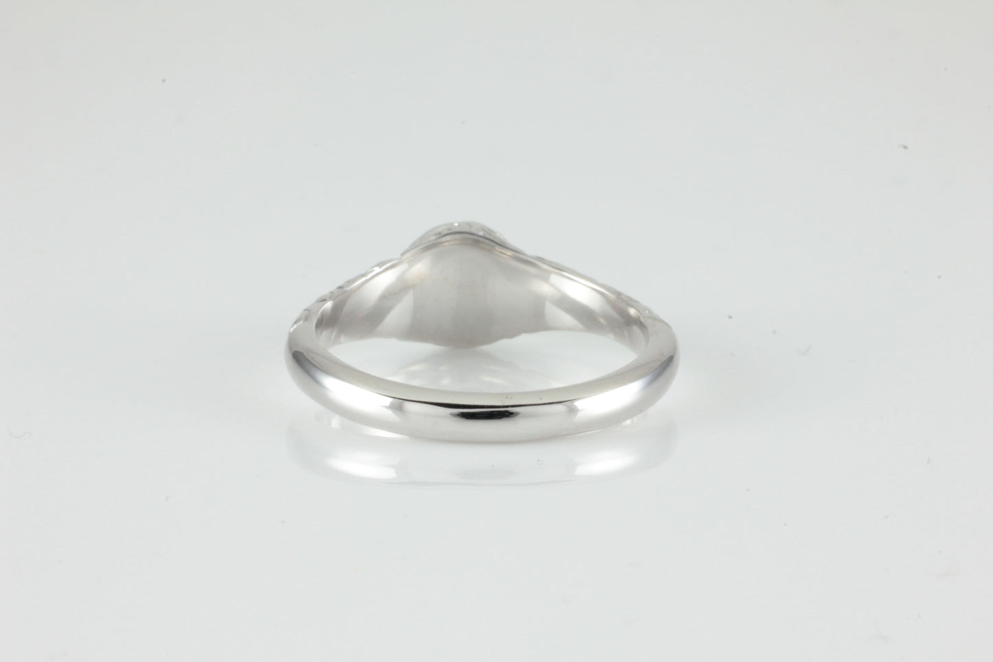 'Narona' Victorian style Round Aquamarine Cabochon Ring