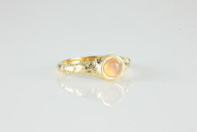 Load image into Gallery viewer, &#39;Narona&#39; Victorian style Pastel Peach Ring