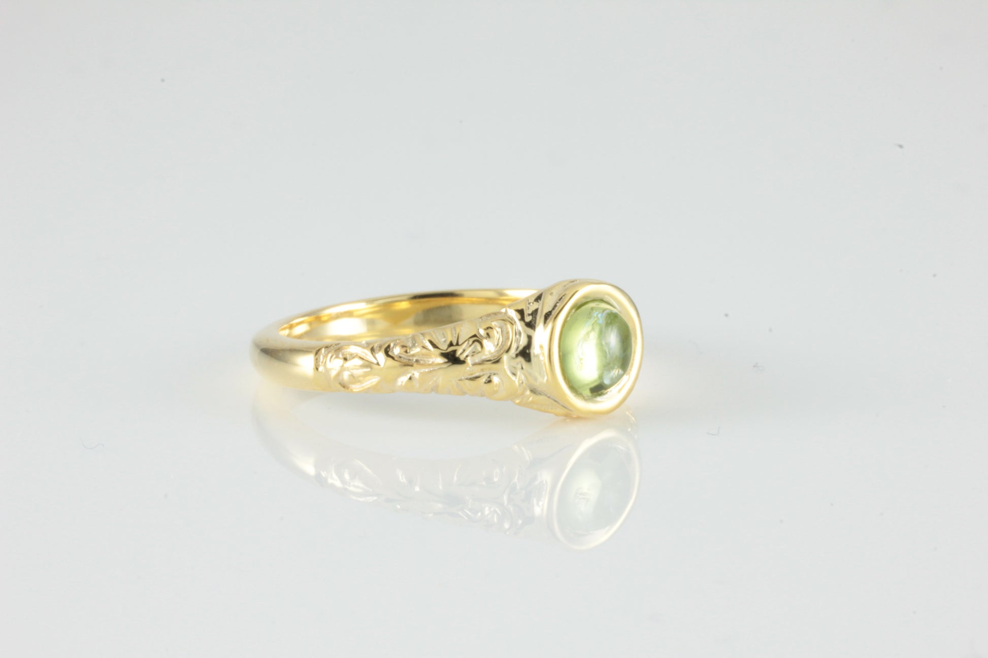 'Narona' Victorian style Ring August Birthstone