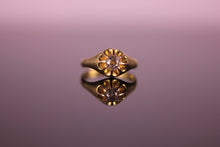 Load image into Gallery viewer, Antique Victorian 0.50ct Antique Old Cut Diamond Ring in 18ct Yellow Gold