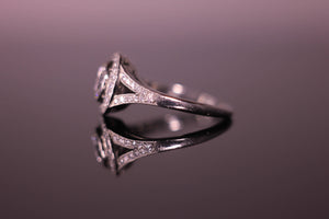 Side View on split shank engagement ring