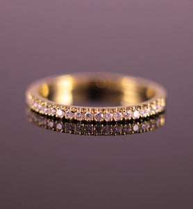 18ct Yellow Gold Half Eternity Ring 1.8mm wide with Round Brilliant Diamonds 0.20tcw Fishtail Set Castle Set