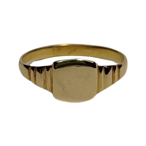 Vintage 22ct Yellow Gold Fine Tiny Signet Ring